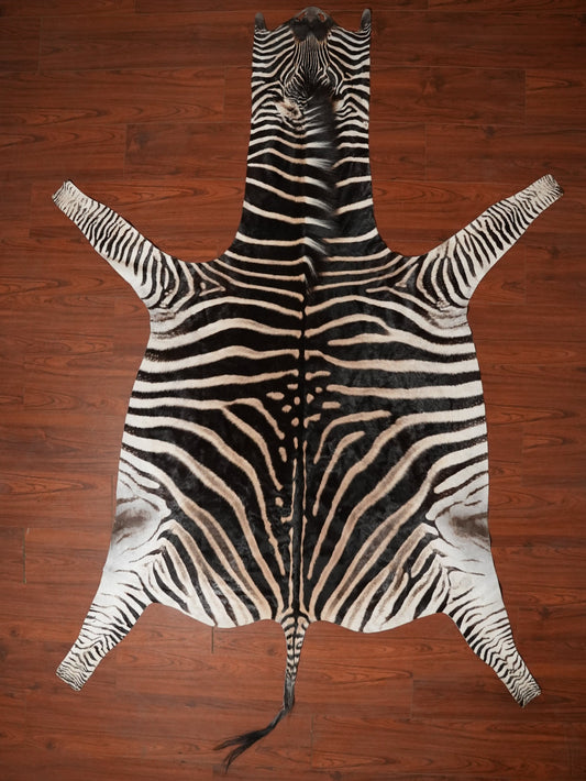 AA ZEBRA HIDE 230 x 201 (M)